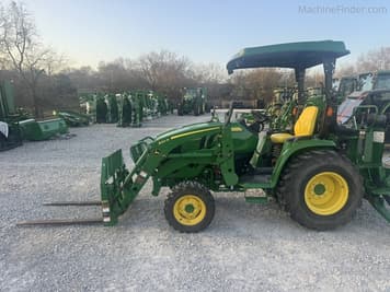 Main image John Deere 3046R